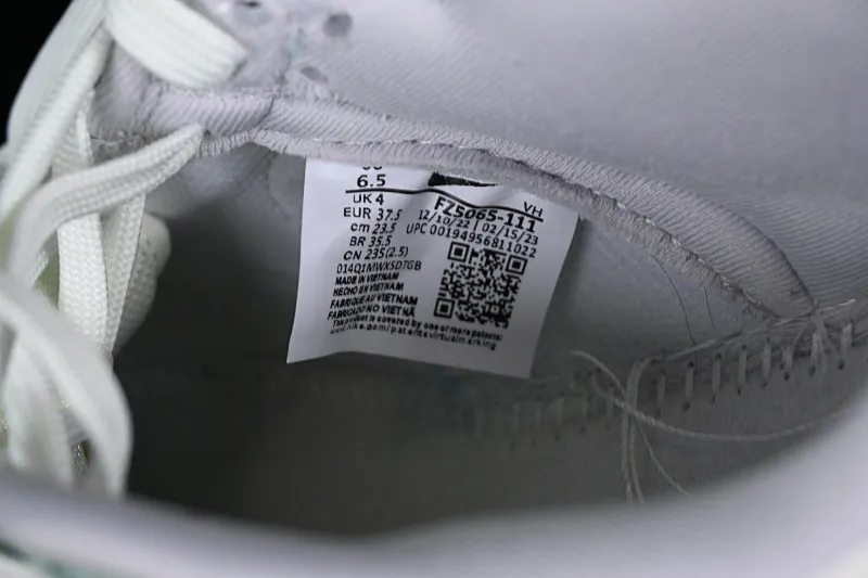 All categories Nk SB Dunk series Nk SB Dunk Low low-top sneakers N version Nk Dunk Low 2024 Year of the Dragon customized SB low-top casual sneakers FZ5065-111